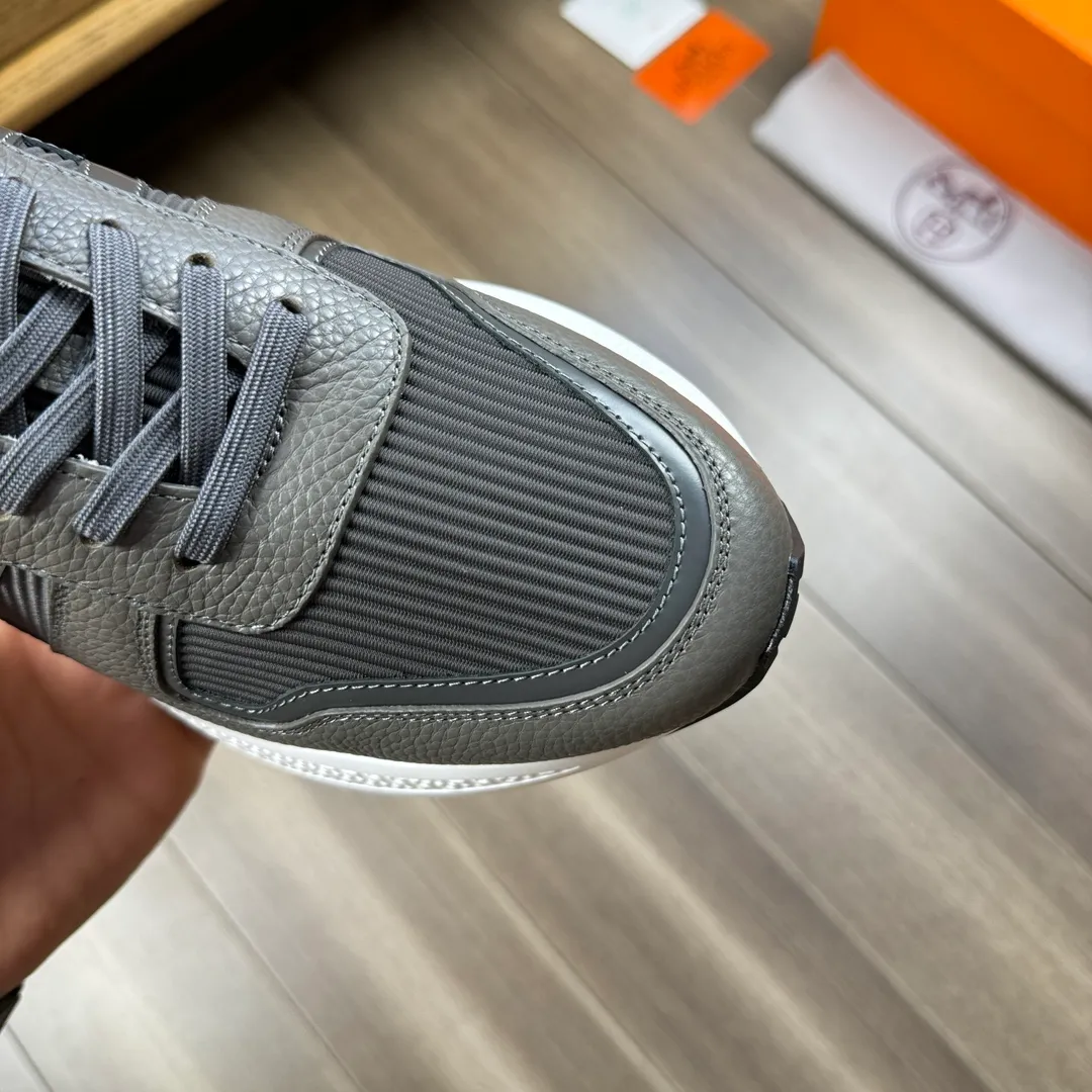 [HERMES] Hermès men's shoes 💰520💰 - High-end quality original order - Upper: 🔝 tumbled calfskin, high mercerized striped fabric, sewn brand H totem - Lining: water-dyed cowhide - Outsole: ultra-light T men's shoes 💰U foam rubber; two-color molded outsole - Super high quality control, fine workmanship: highlighted (high-end, luxury, grade) -Size :38-44 (45, customized)